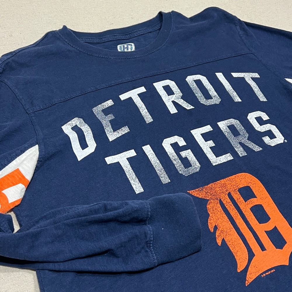 Detroit Tigers Long Sleeve‎ T Shirt Size Large Navy Blue Hands High Baseball